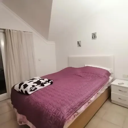 Seaside Residence, Villa Guel, Denize Sifir, 3 Yatak Odali , 6 Kisilik ,Triplex Site Icerisinde Havuzlu Villa فيلة